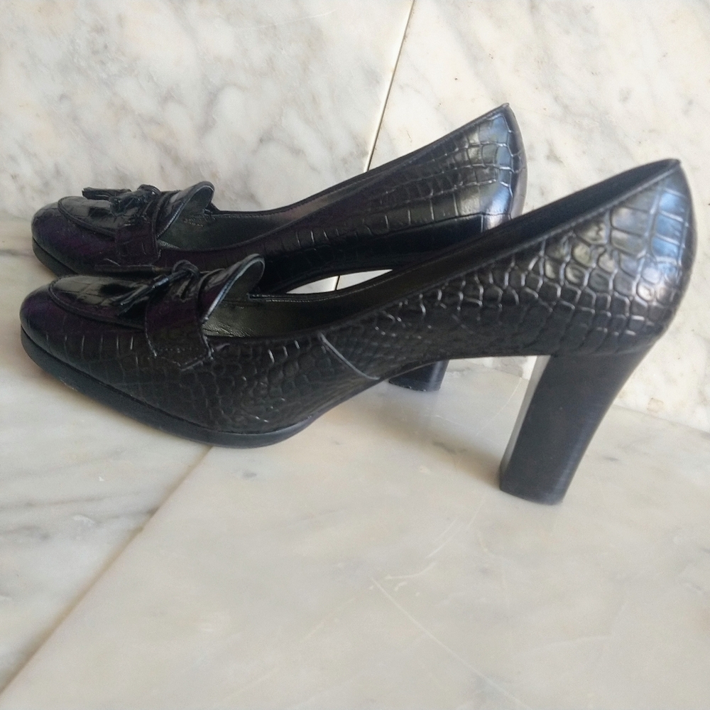 🍒AnnTaylor Loft Black Heels🍒